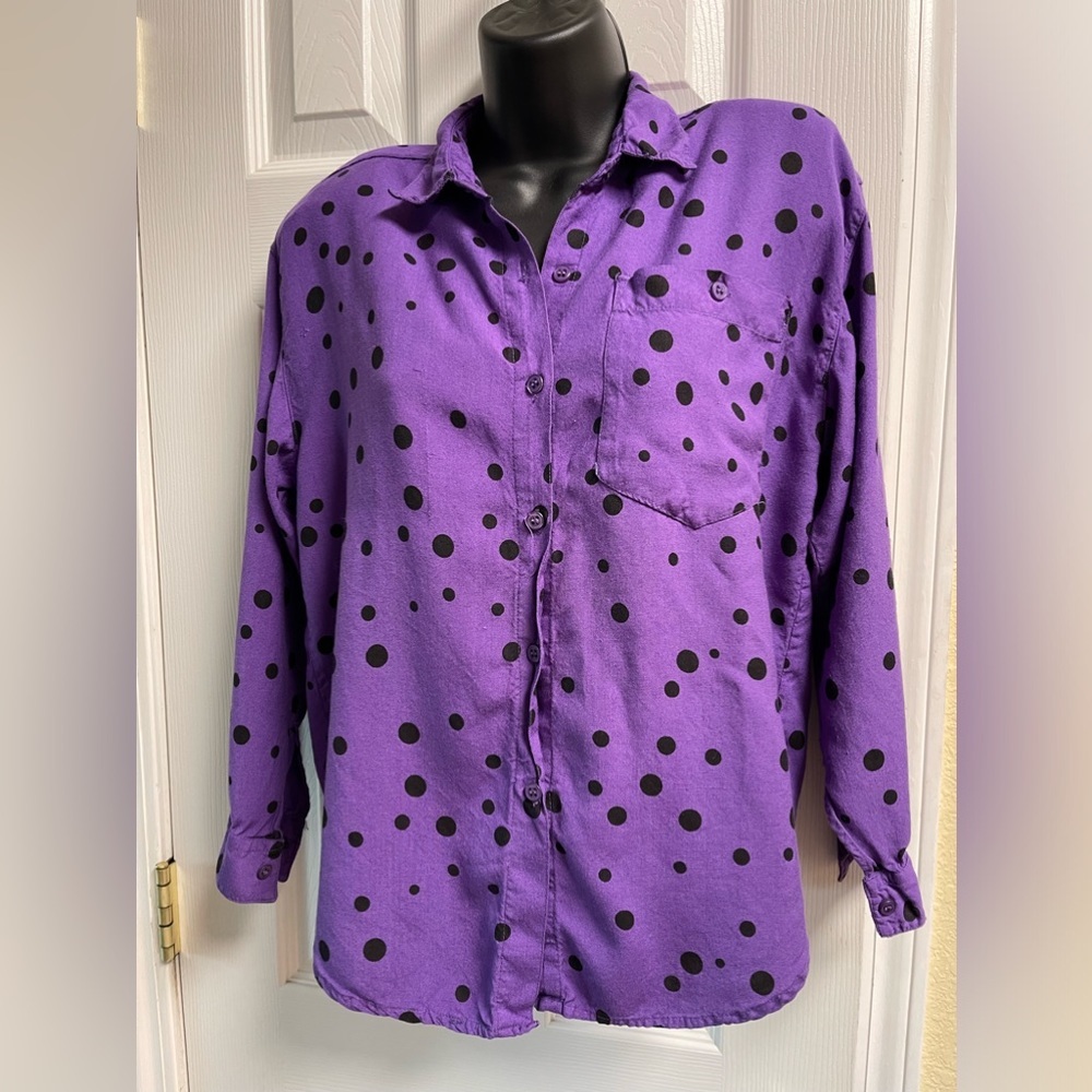 3 for $30 ! Vintage 80s 💜 Purple Polka Dot Shirt-M